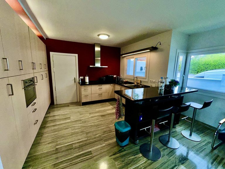 Villa for Sale in San Pedro De Alcántara, Malaga 5