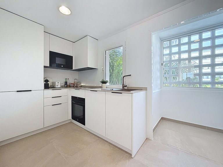 Apartment for Sale in Doña Julia, Malaga 15