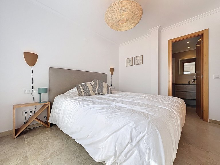 Apartment for Sale in Doña Julia, Malaga 19