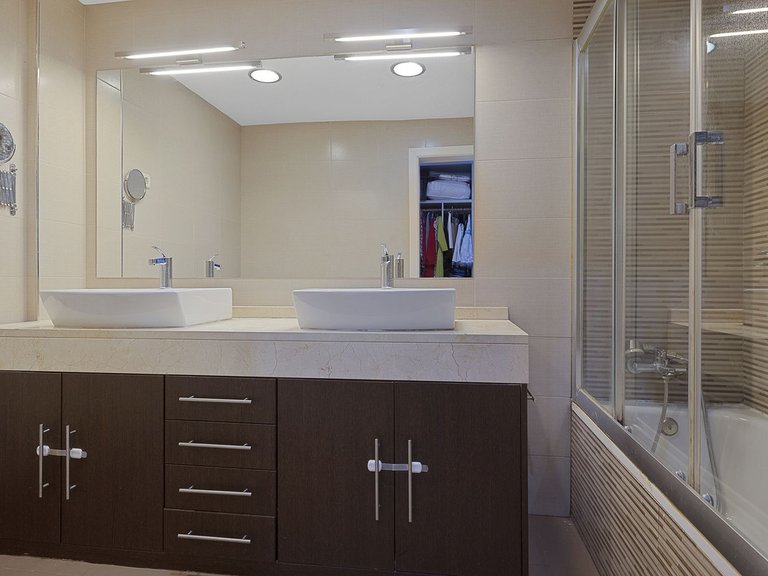 Apartment for Sale in Torrequebrada, Malaga 18