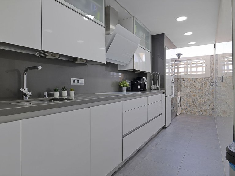 Apartment for Sale in Torrequebrada, Malaga 3