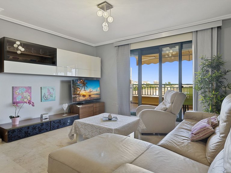 Apartment for Sale in Torrequebrada, Malaga 4