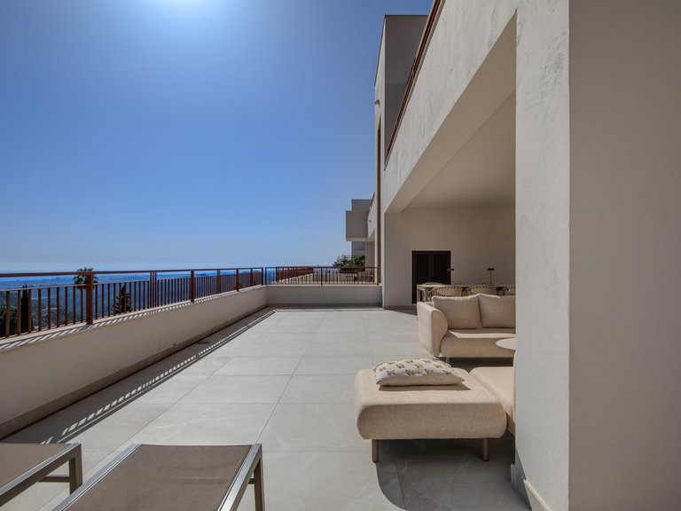 Apartment for Sale in Istán, Malaga 3