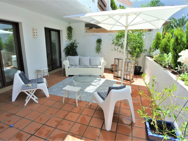 Apartment for Sale in The Golden Mile, Malaga 10