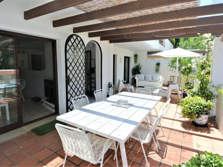 Apartment for Sale in The Golden Mile, Malaga 12
