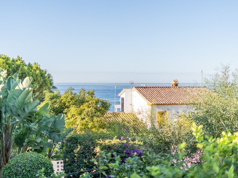 Villa for Sale in Marbella, Malaga 10