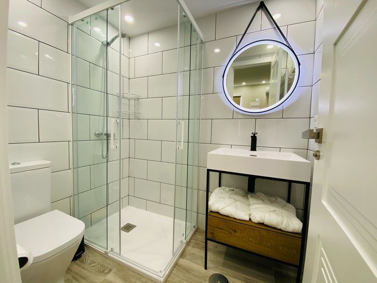Villa for Sale in Marbella, Malaga 44