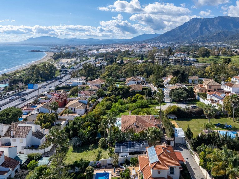 Villa for Sale in Marbella, Malaga 50