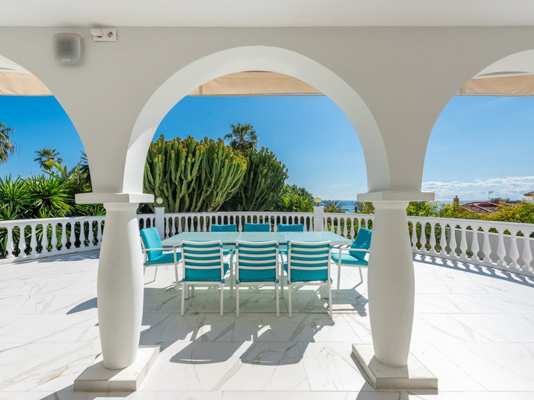 Villa for Sale in Marbella, Malaga 8