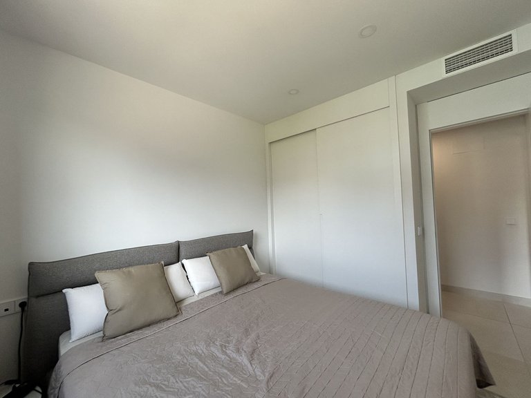 Apartment for Sale in Higueron, Malaga 13
