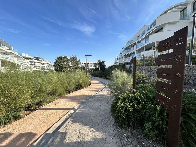 Apartment for Sale in Higueron, Malaga 35