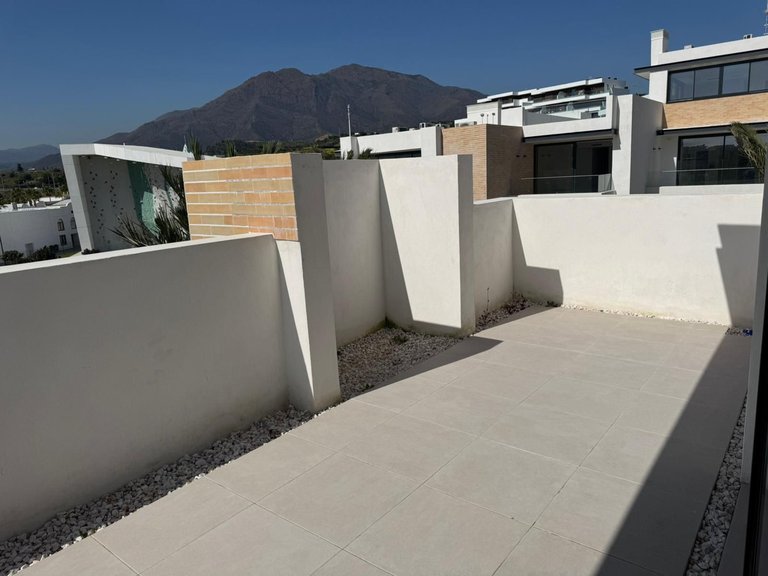 Apartment for Sale in Estepona, Malaga 8