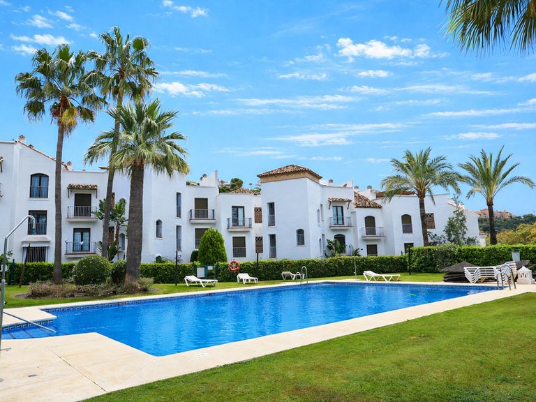 Apartment for Sale in Los Arqueros, Malaga 19