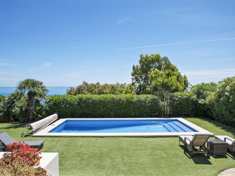 Villa for Sale in Manilva, Malaga 38