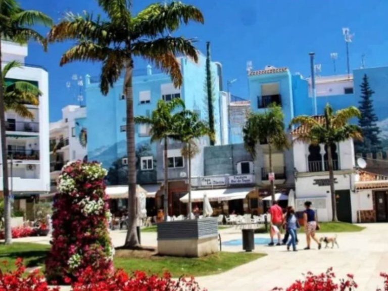 Apartment for Sale in Estepona, Malaga 3