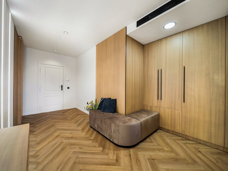 Apartment for Sale in Nueva Andalucía, Malaga 11