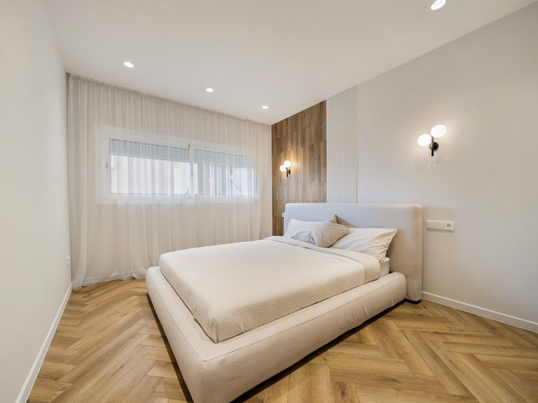 Apartment for Sale in Nueva Andalucía, Malaga 23