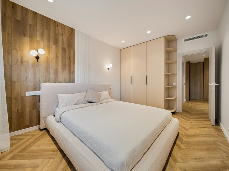 Apartment for Sale in Nueva Andalucía, Malaga 24