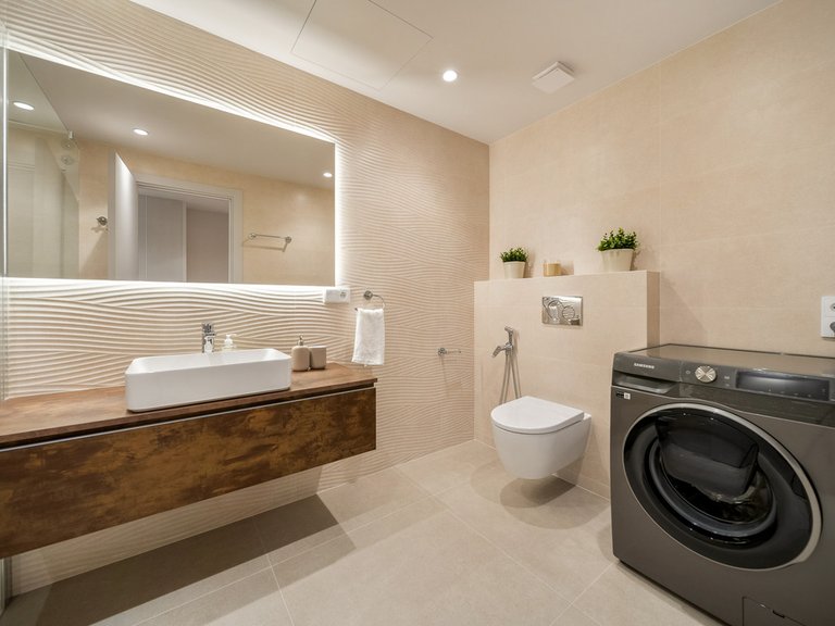 Apartment for Sale in Nueva Andalucía, Malaga 25