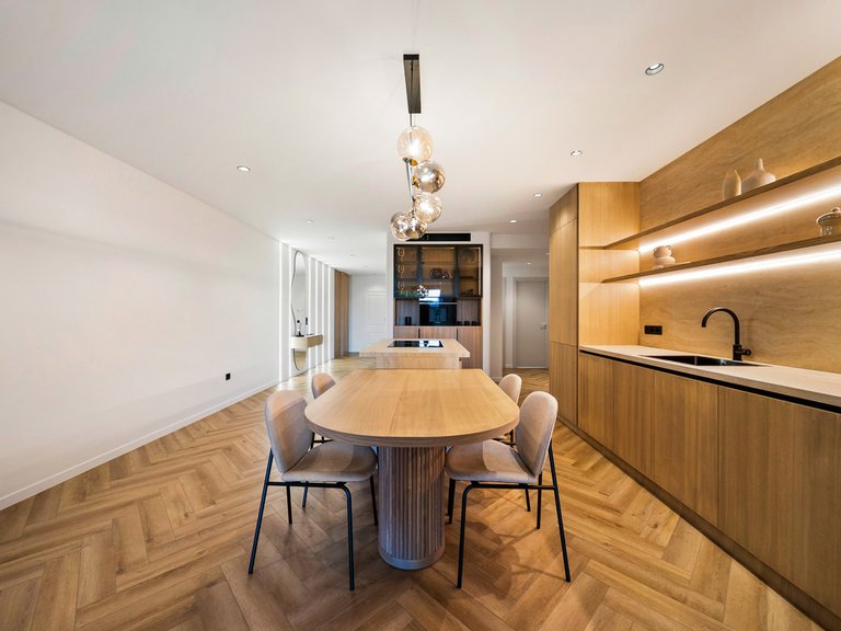 Apartment for Sale in Nueva Andalucía, Malaga 9