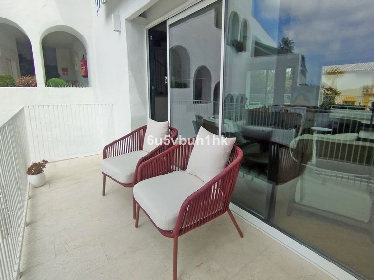 Apartment for Sale in Marbella, Malaga 10