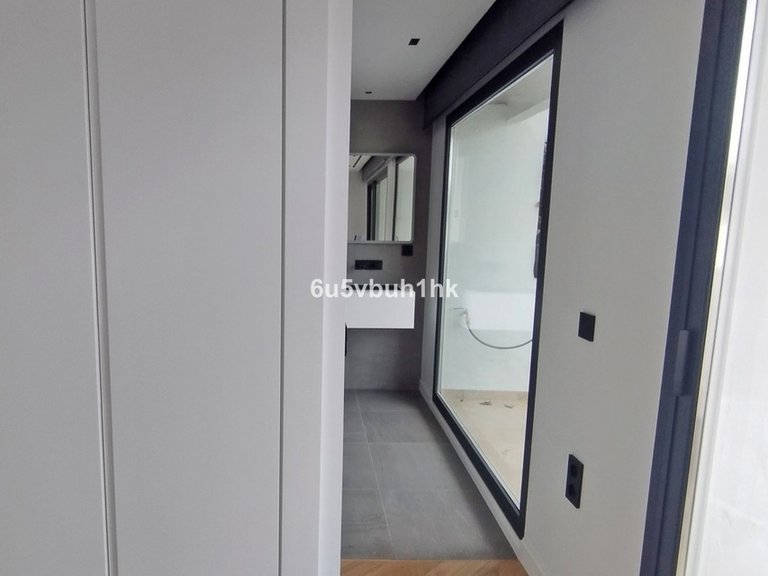 Apartment for Sale in Marbella, Malaga 25