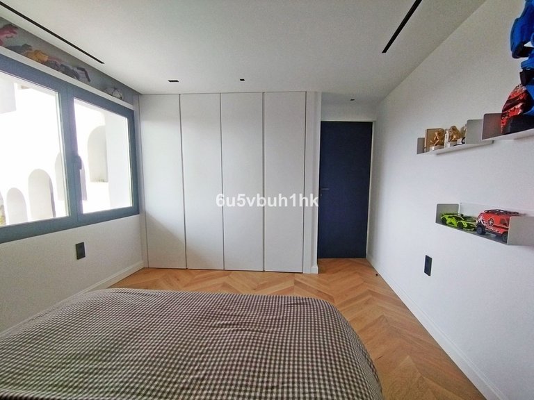 Apartment for Sale in Marbella, Malaga 34