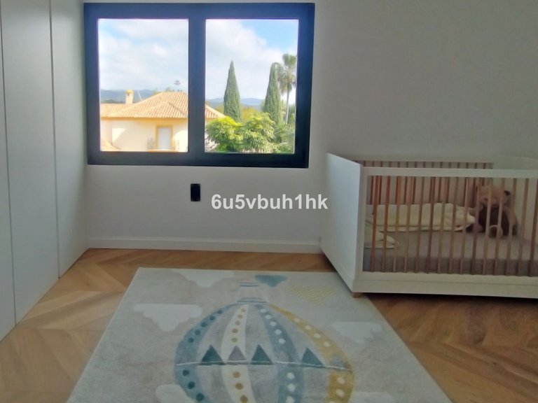 Apartment for Sale in Marbella, Malaga 37