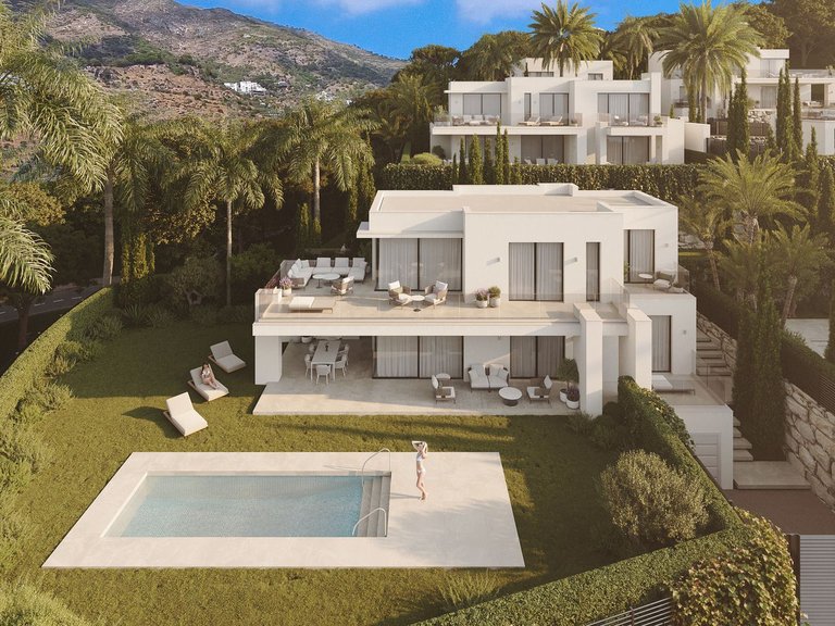Villa for Sale in Costa del Sol Mijas, Malaga 1