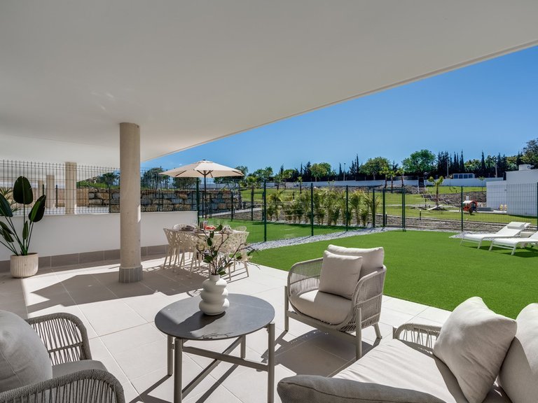 Apartment for Sale in Estepona, Malaga 1