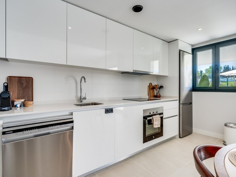 Apartment for Sale in Estepona, Malaga 15