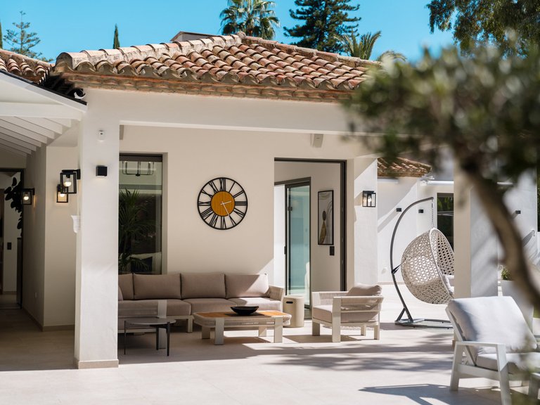 Villa for Sale in Nueva Andalucía, Malaga 40