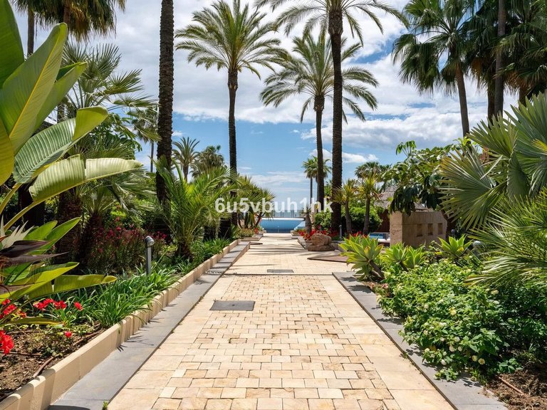 Apartment for Sale in Estepona, Malaga 37