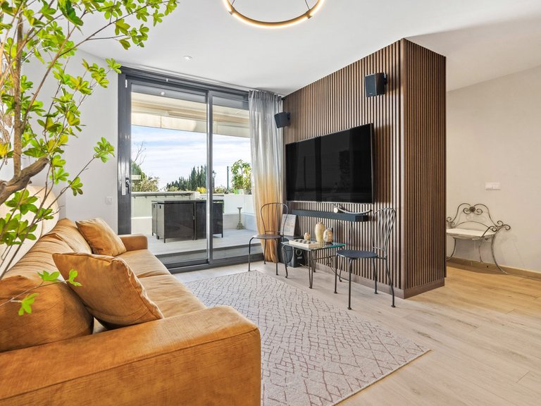 Villa for Sale in Fuengirola, Malaga 16
