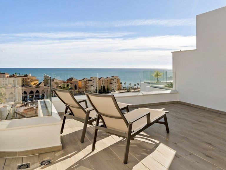 Villa for Sale in Fuengirola, Malaga 30