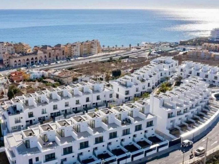 Villa for Sale in Fuengirola, Malaga 34
