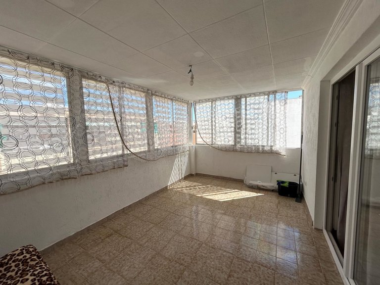 Apartment for Sale in Alicante, Alicante 17