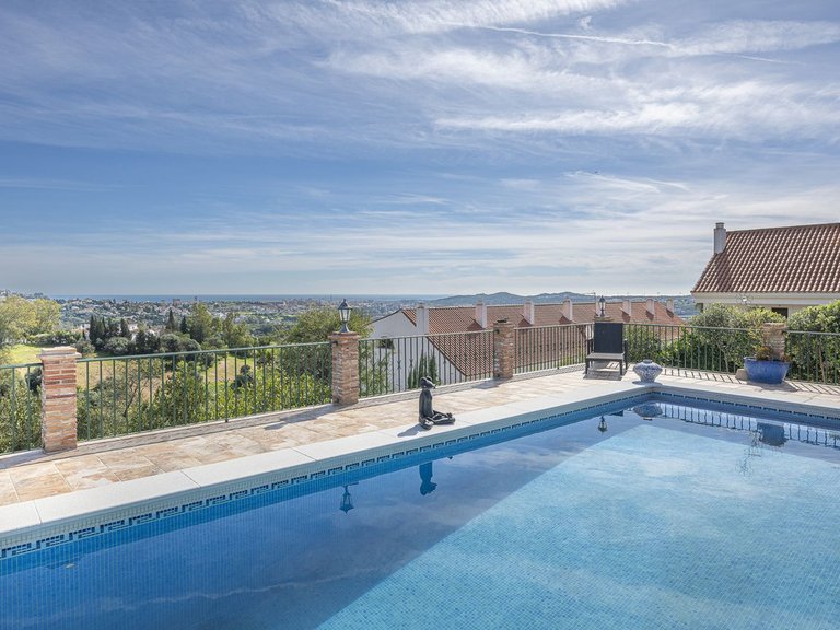Villa for Sale in Mijas Golf, Malaga 1