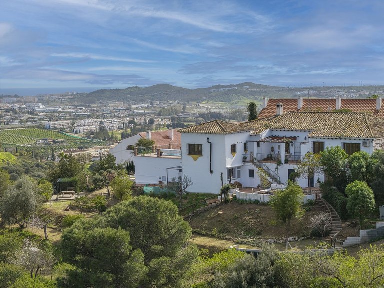 Villa for Sale in Mijas Golf, Malaga 13
