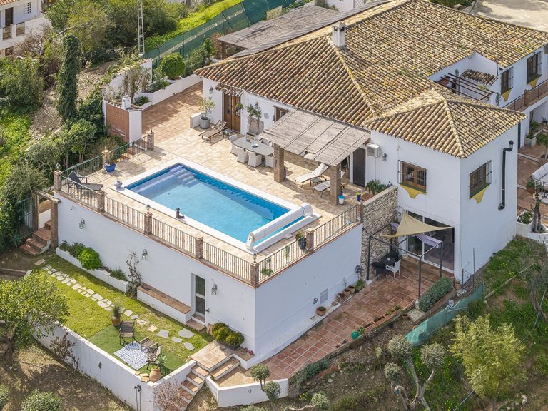Villa for Sale in Mijas Golf, Malaga 14