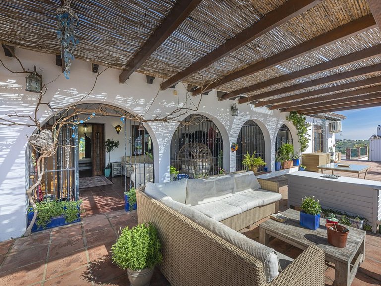 Villa for Sale in Mijas Golf, Malaga 17