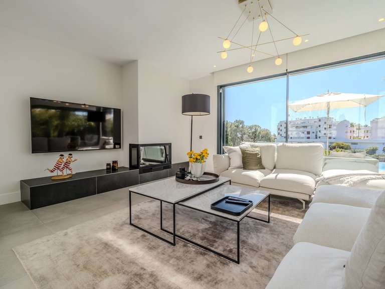 Villa for Sale in Selwo, Malaga 2