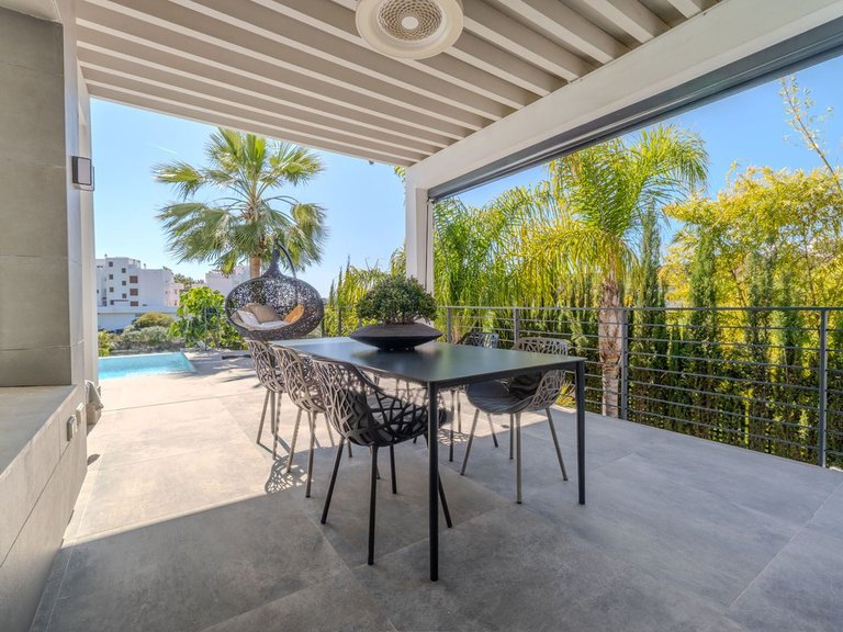 Villa for Sale in Selwo, Malaga 22