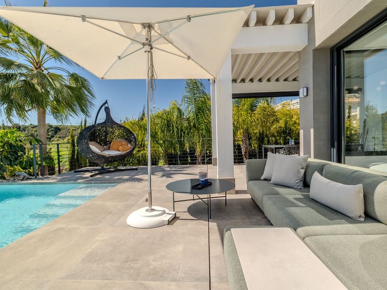 Villa for Sale in Selwo, Malaga 26