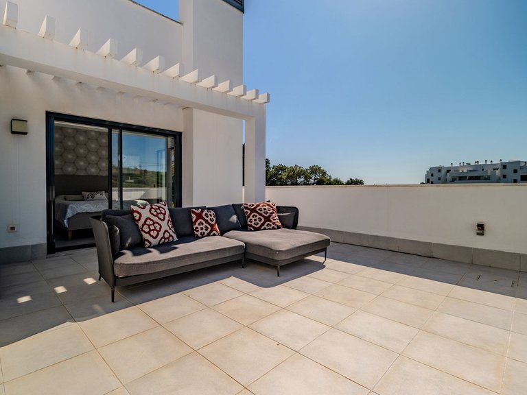 Villa for Sale in Selwo, Malaga 33