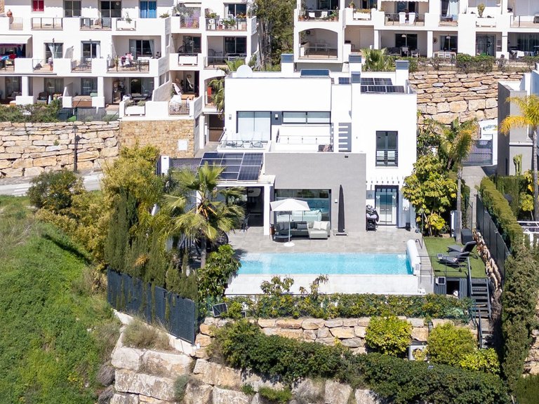 Villa for Sale in Selwo, Malaga 6
