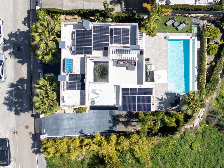 Villa for Sale in Selwo, Malaga 9