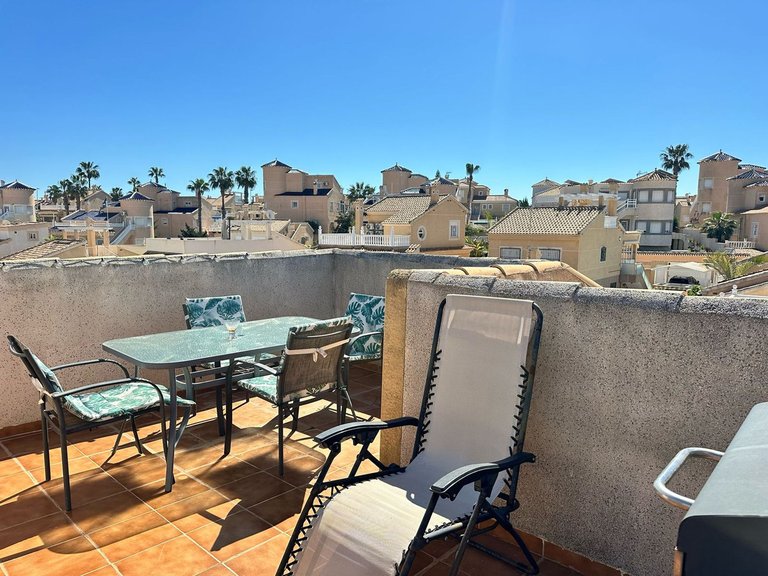Apartment for Sale in Los Altos, Alicante 18