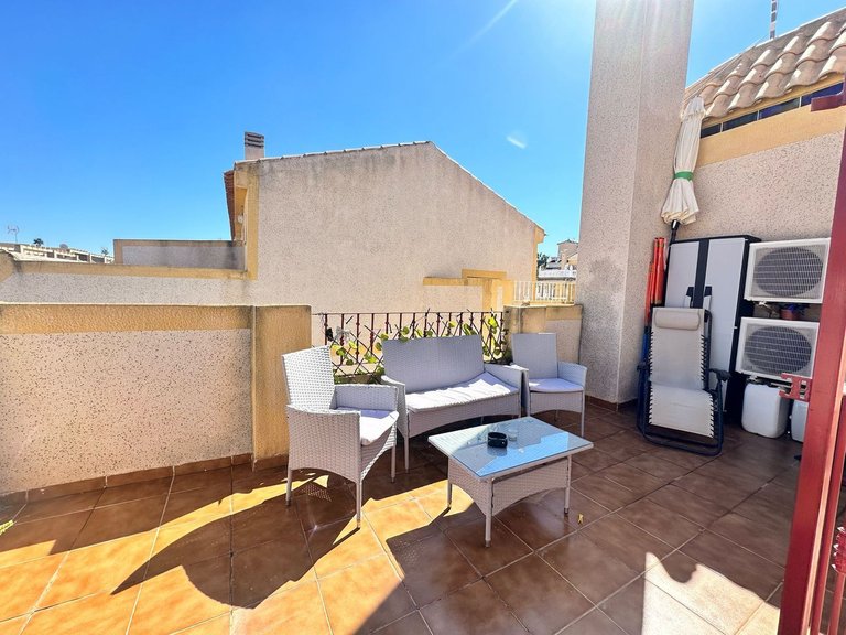 Apartment for Sale in Los Altos, Alicante 21