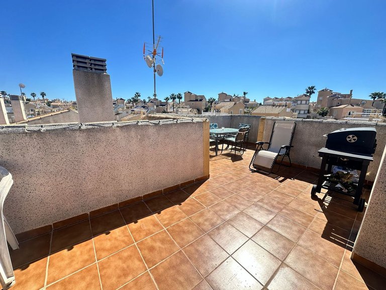 Apartment for Sale in Los Altos, Alicante 25